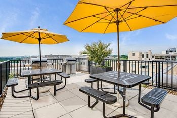 Potomac park apartments rooftop deck foggy bottom, washington dc